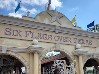 Six Flags Over Texas