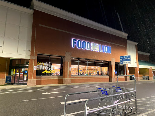 Grocery Store «Food Lion», reviews and photos, 36 Northfield Ctr, Whiteville, NC 28472, USA