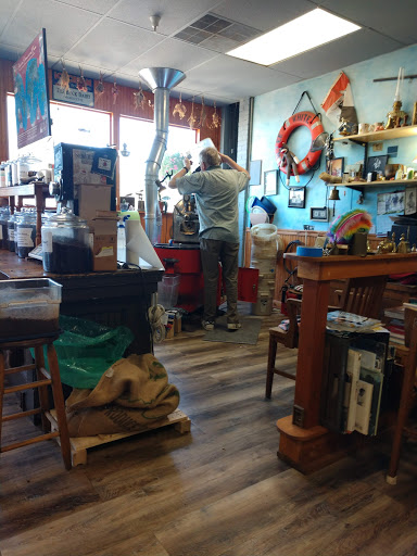 Coffee Shop «Dead River Coffee Shop», reviews and photos, 119 W Baraga Ave, Marquette, MI 49855, USA