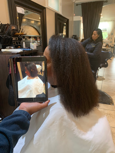 Hair Salon «Dream Girls Fine Hair Imports Salon», reviews and photos, 9090 Elk Grove Blvd, Elk Grove, CA 95624, USA