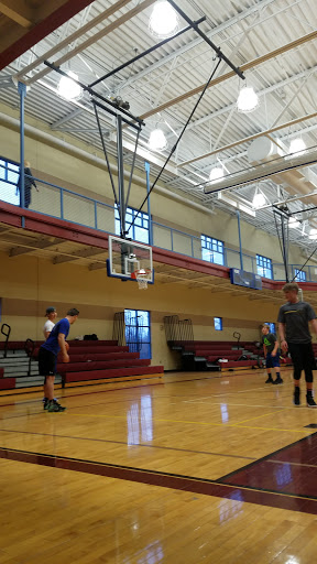 Community Center «Golf View Recreation Center», reviews and photos, 7800 N Caldwell Ave, Niles, IL 60714, USA