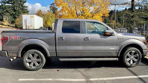 Tire Shop «Discount Tire Store - Tigard, OR», reviews and photos, 11462 SW Pacific Hwy, Tigard, OR 97223, USA