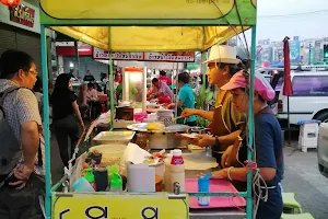 Pak Chong Night Market image