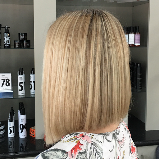 Hair Salon «The Red Scarlet Salon», reviews and photos, 717 E Washington St, Orlando, FL 32801, USA