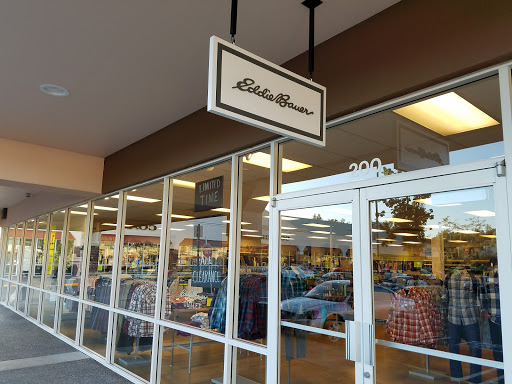 Shopping Mall «Columbia Gorge Outlets», reviews and photos, 450 NW 257th Way, Troutdale, OR 97060, USA