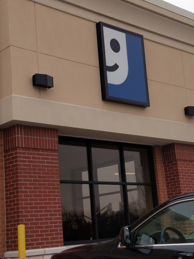 Thrift Store «Goodwill Retail Store of Springfield – Chestnut Crossing», reviews and photos, 425 S Western Ave, Springfield, MO 65802, USA