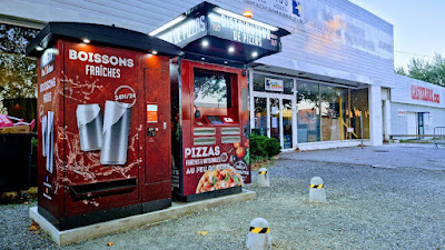 Distributeur de pizzas #2 - " Pizzeria De L'écluse " à Castelnaudary