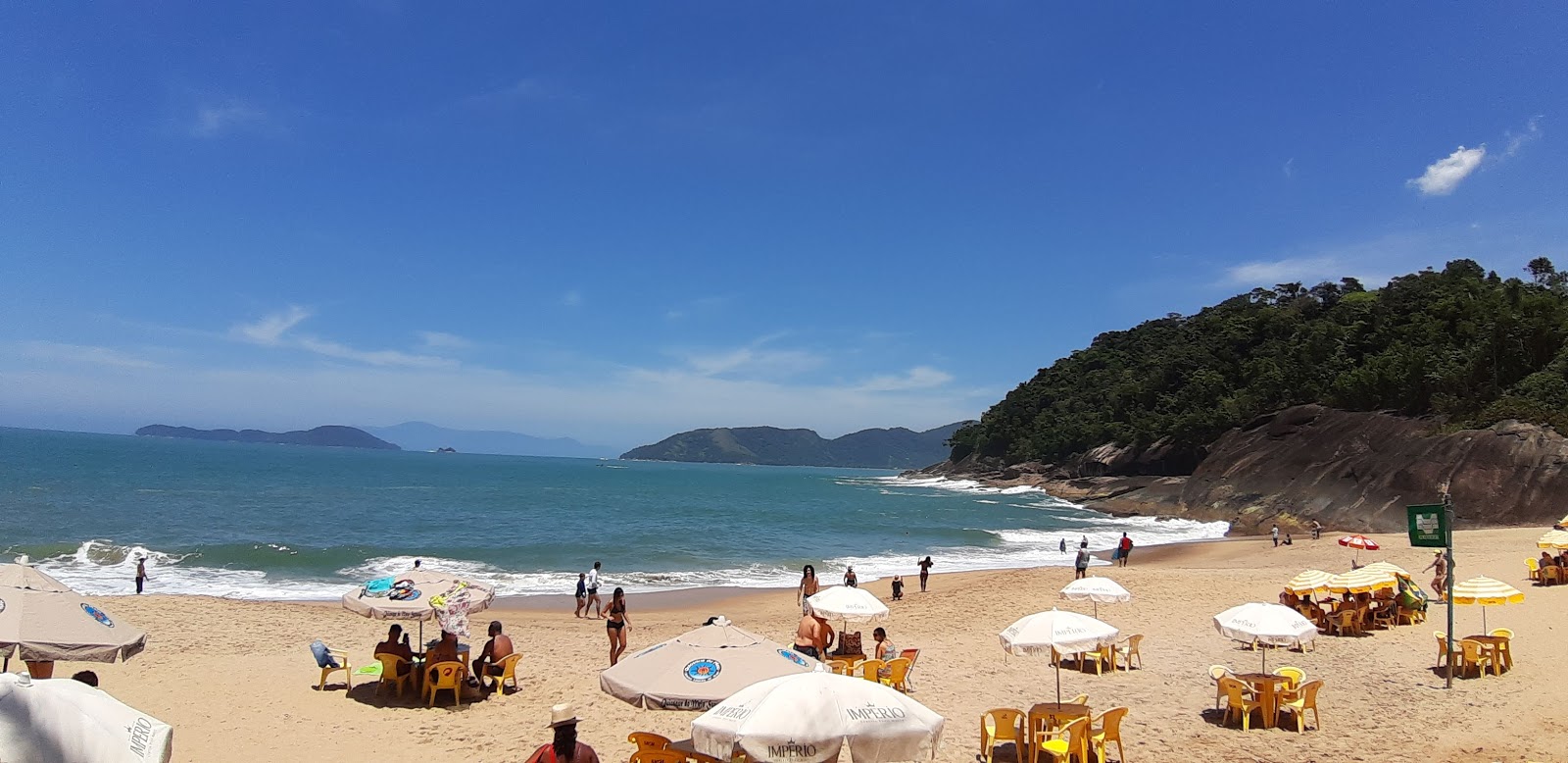 Praia da Sununga'in fotoğrafı çok temiz temizlik seviyesi ile