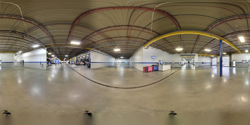 Auto Body Shop «Herb Chambers Collision Center of Braintree», reviews and photos, 75 Lundquist Dr, Braintree, MA 02184, USA