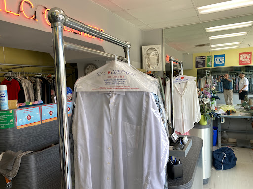 Dry Cleaner «TLC Cleaners», reviews and photos, 30827 Thousand Oaks Blvd, Westlake Village, CA 91362, USA