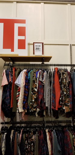 Clothing Store «L.L. Bean», reviews and photos, 60 Eastview Mall Dr, Victor, NY 14564, USA