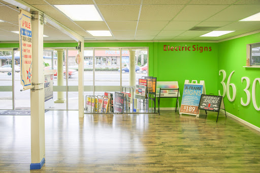 Banner Store «ARDEN SIGNS BANNERS PRINTING & EMBROIDERY», reviews and photos, 3017 Arden Way, Sacramento, CA 95825, USA