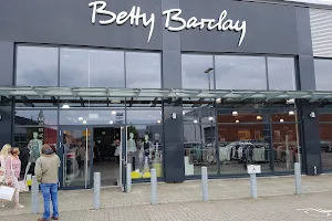 Betty Barclay Outlet image