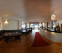 Golden Brown Café • Lounge • Foodbar • Eventlocation photo