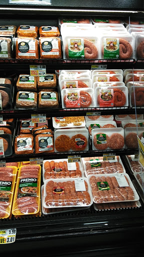 Supermarket «The Fresh Grocer of Grays Ferry», reviews and photos, 3021 Grays Ferry Ave, Philadelphia, PA 19146, USA