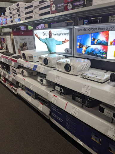 Electronics Store «Best Buy», reviews and photos, 100 Hawley Ln, Trumbull, CT 06611, USA