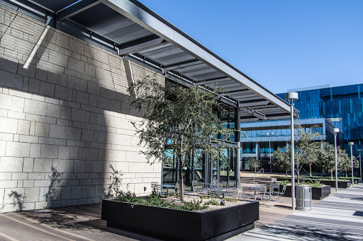 Business Center «State Farm Operations Bldg #2», reviews and photos