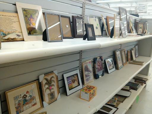 Non-Profit Organization «St. Vincent de Paul Society», reviews and photos, 6613 N Wayne Rd, Westland, MI 48185, USA