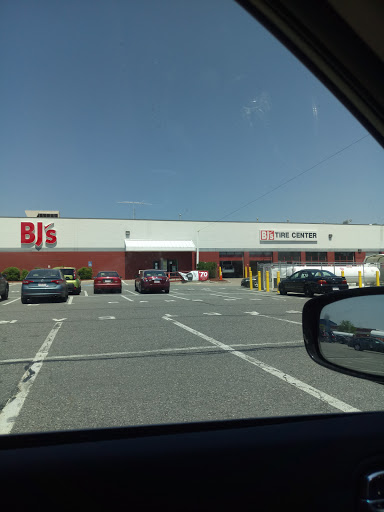 Warehouse club «BJ’s Wholesale Club», reviews and photos, 688 Providence Hwy, Dedham, MA 02026, USA