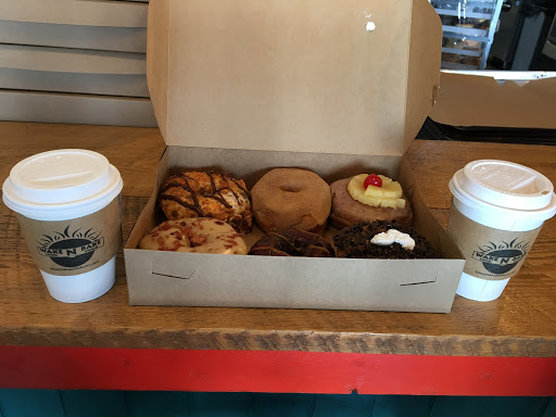 Donut Shop «Wake N Bake Donuts - Carolina Beach», reviews and photos, 1401 N Lake Park Blvd Suite 46, Carolina Beach, NC 28428, USA