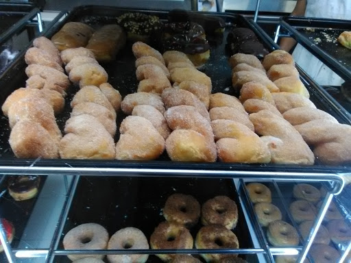 Donut Shop «Yum Yum Donuts», reviews and photos, 9886 Central Ave, Montclair, CA 91763, USA