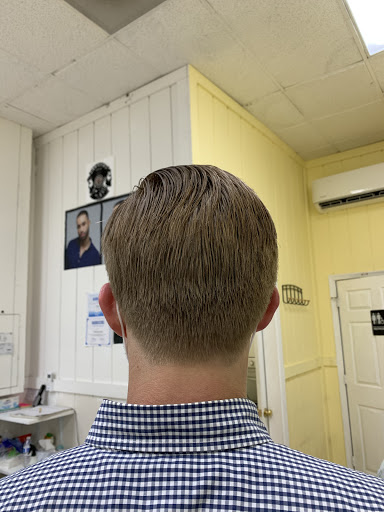 Barber Shop «Old Town Barber Shop», reviews and photos, 222 N Lee St # 2, Alexandria, VA 22314, USA