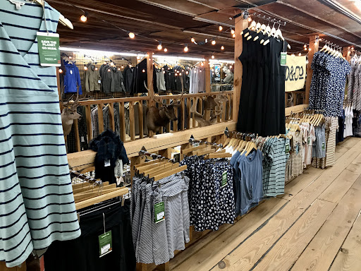 Outdoor Sports Store «Smoky Mountain Trader», reviews and photos, 18 W Jarrard St, Cleveland, GA 30528, USA