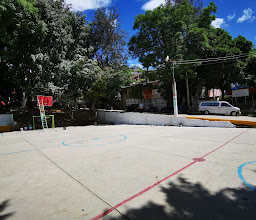 Centro de Barrio Bugambilias photo