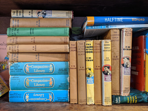 Used Book Store «Book Attic», reviews and photos, 28569 Tomball Pkwy, Tomball, TX 77375, USA