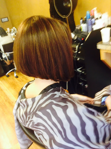 Hair Salon «Hair By Elizabeth. Bumble And Bumble.», reviews and photos, 222 D St #9a, Davis, CA 95616, USA