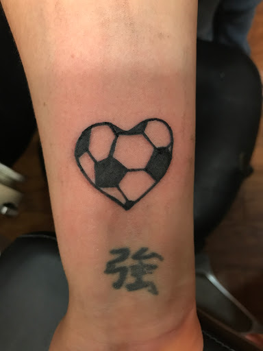 Explore easy flash tattoo ideas, creative tattoo ideas in Hialeah, available at Allstar Tattoo & Body piercing