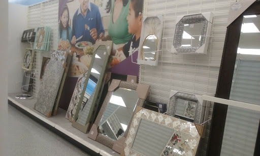 Clothing Store «Ross Dress for Less», reviews and photos, 1931 E Main St, Spartanburg, SC 29307, USA