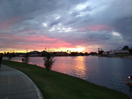 Shopping Mall «Mercado Del Lago Mall», reviews and photos, 8320 N Hayden Rd, Scottsdale, AZ 85258, USA