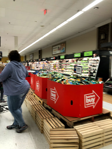 Supermarket «Giant Food Stores», reviews and photos, 2415 E Market St, East York, PA 17402, USA