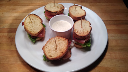 Winery «Sloan & Williams Winery», reviews and photos, 401 S Main St, Grapevine, TX 76051, USA