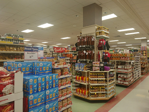 Home Goods Store «Christmas Tree Shops», reviews and photos, 15 Backus Ave Suite 42, Danbury, CT 06810, USA