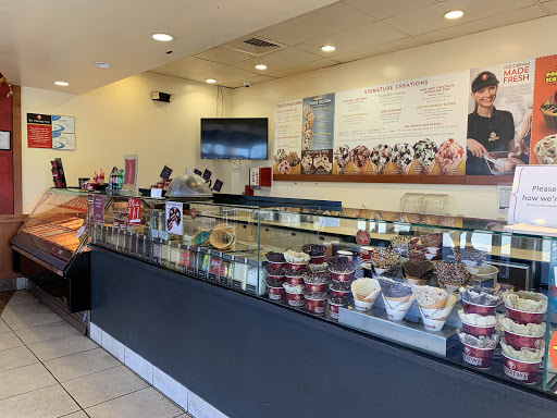 Ice Cream Shop «Cold Stone Creamery», reviews and photos, 1310 S Duff Ave Suite 101, Ames, IA 50010, USA