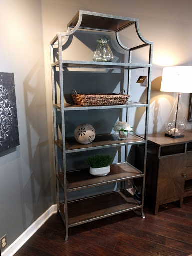 Furniture Store «Bassett Home Furnishings», reviews and photos, 1551 Carl D. Silver Parkway, Fredericksburg, VA 22401, USA