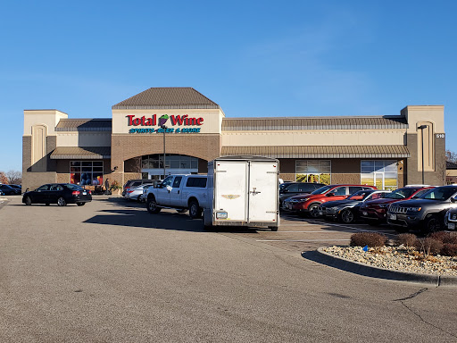 Wine Store «Total Wine & More», reviews and photos, 510 Lake Dr, Chanhassen, MN 55317, USA