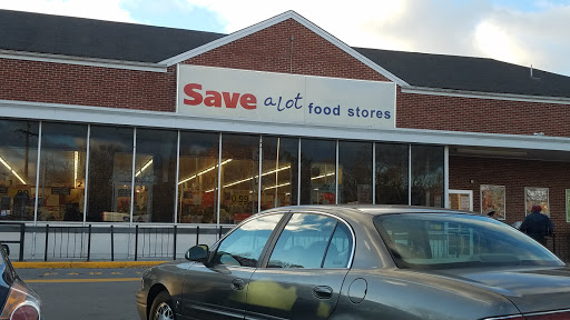 Save-A-Lot, 130 Augustine Ave, Charles Town, WV 25414, USA, 