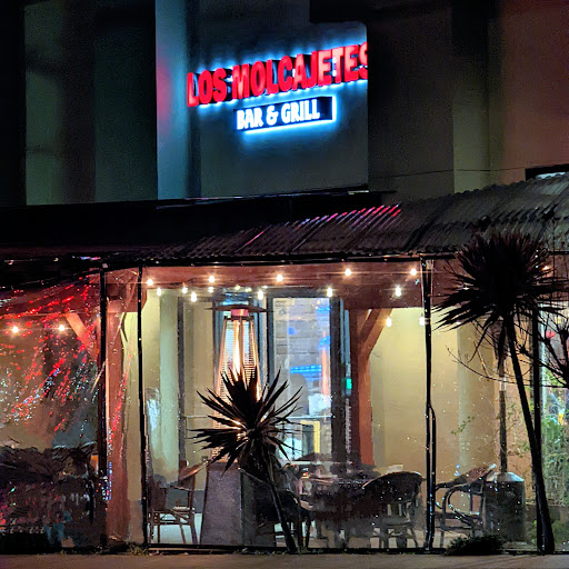 Los Molcajetes Bar & Grill