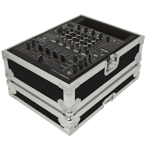 Reviews of DJ Gear Hire in Manchester - Night club