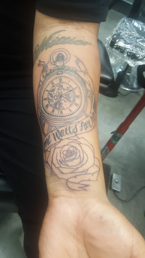 Tattoo Shop «Showdown Tattoo», reviews and photos, 19751 Valley Blvd, Walnut, CA 91789, USA