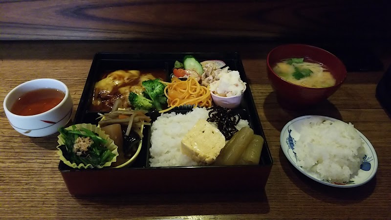 日本料理 松屋