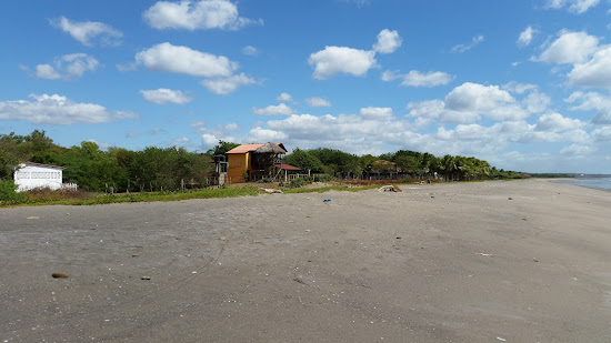 Quizala beach