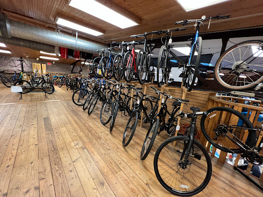 Outdoor Sports Store «Cumberland Transit», reviews and photos, 2807 West End Ave, Nashville, TN 37203, USA