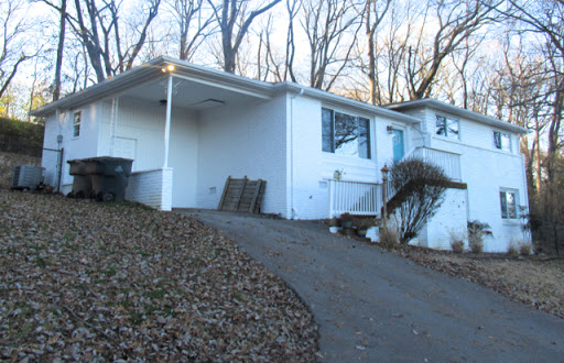 Roofing Contractor «Don Kennedy Roofing», reviews and photos, 815 Fesslers Ln, Nashville, TN 37210, USA