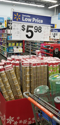 Supermarket «Walmart Supercenter», reviews and photos, 612 E Main St, Hohenwald, TN 38462, USA