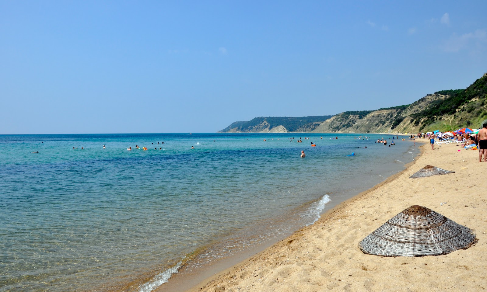 Photo de Altunhan beach III avec un niveau de propreté de assez propre