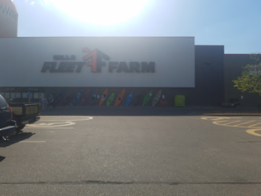 Department Store «Mills Fleet Farm», reviews and photos, 1935 Levi Griffin Rd, Carver, MN 55315, USA